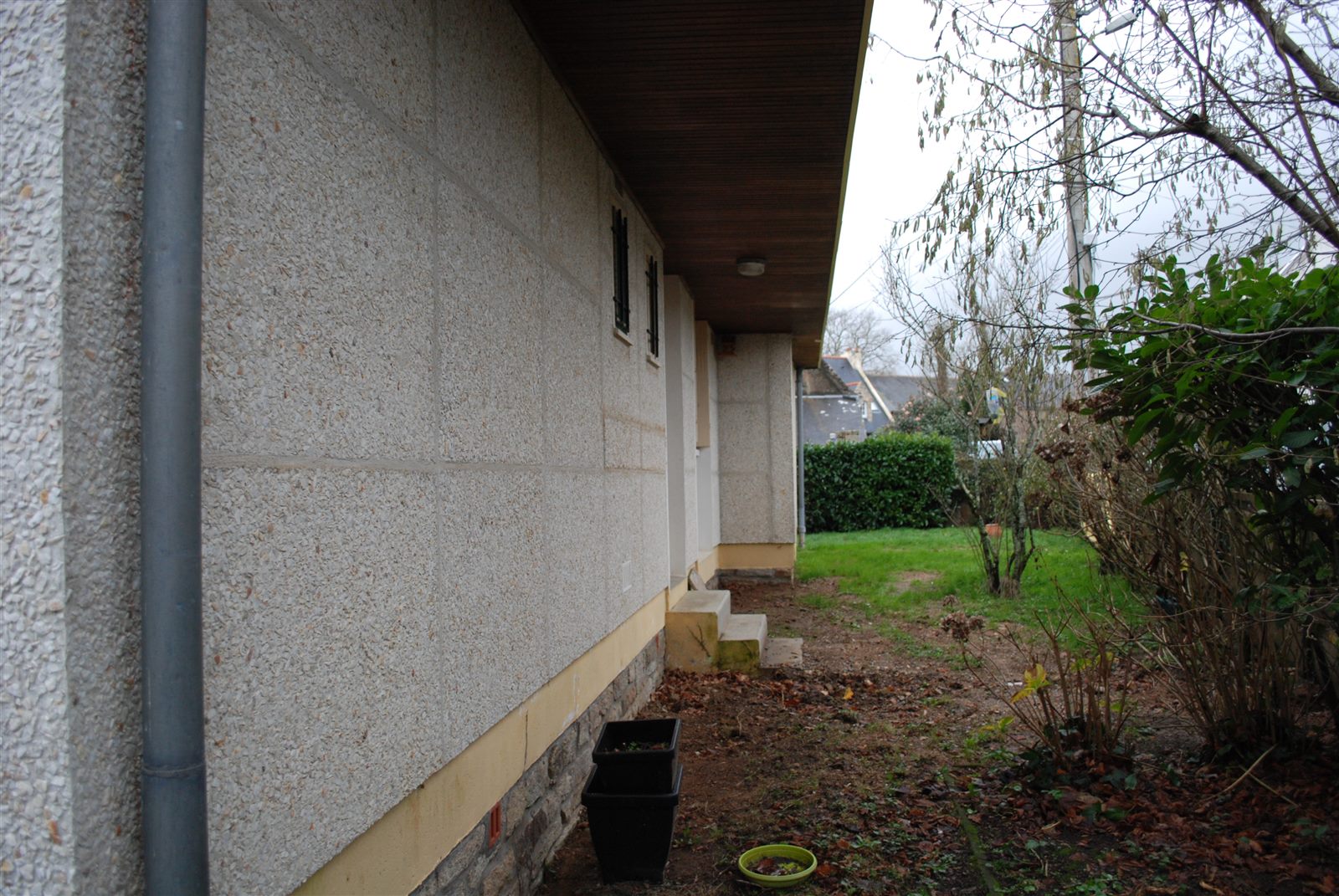 Façade latérale avant — Kercoquen