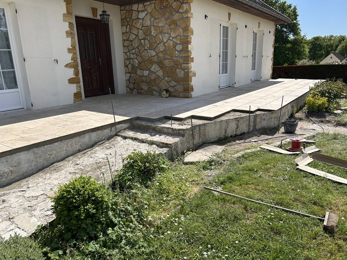 Terrassement et préparation de terrain par SAS Caravella